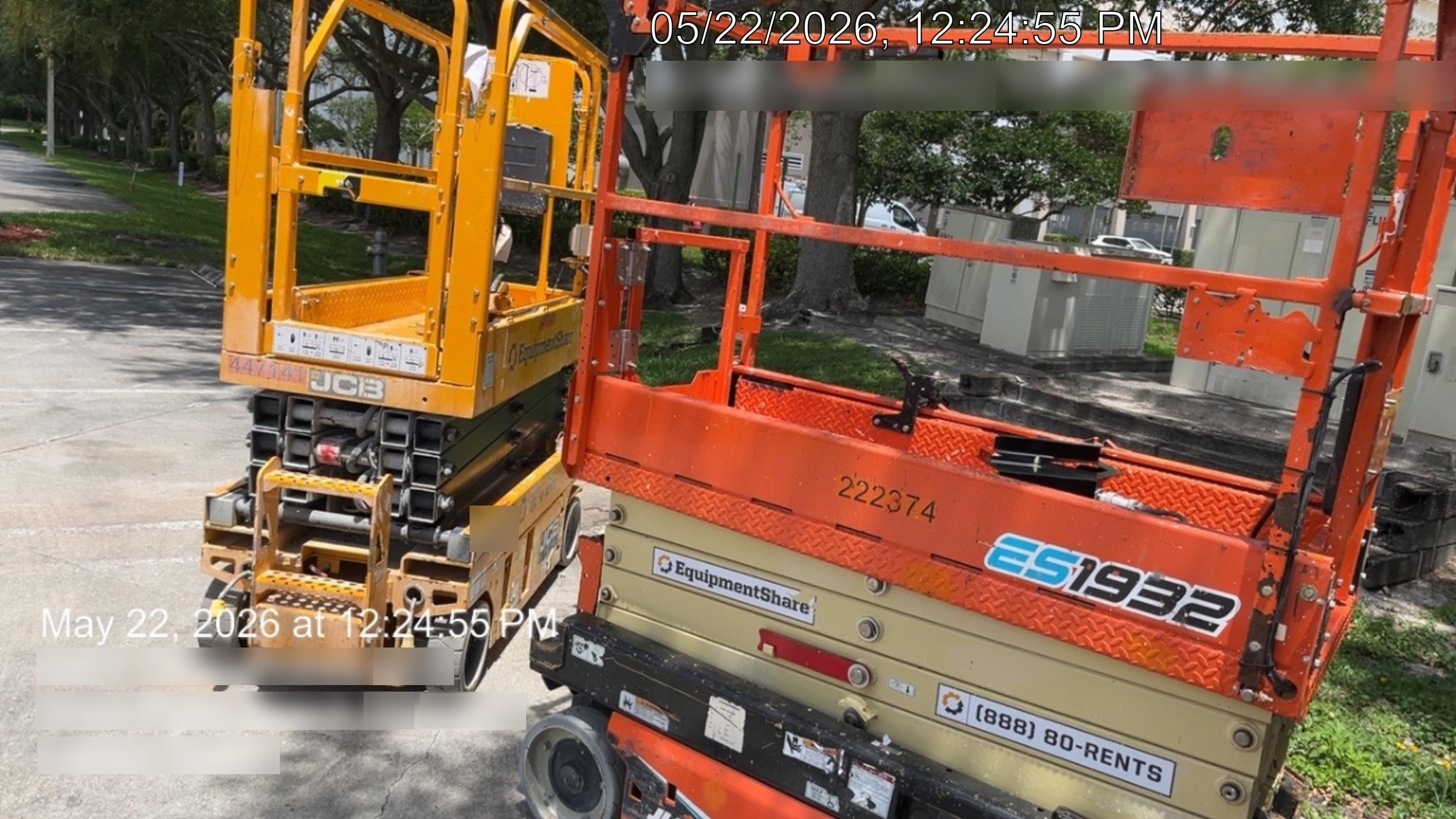 2022 JLG ES1932