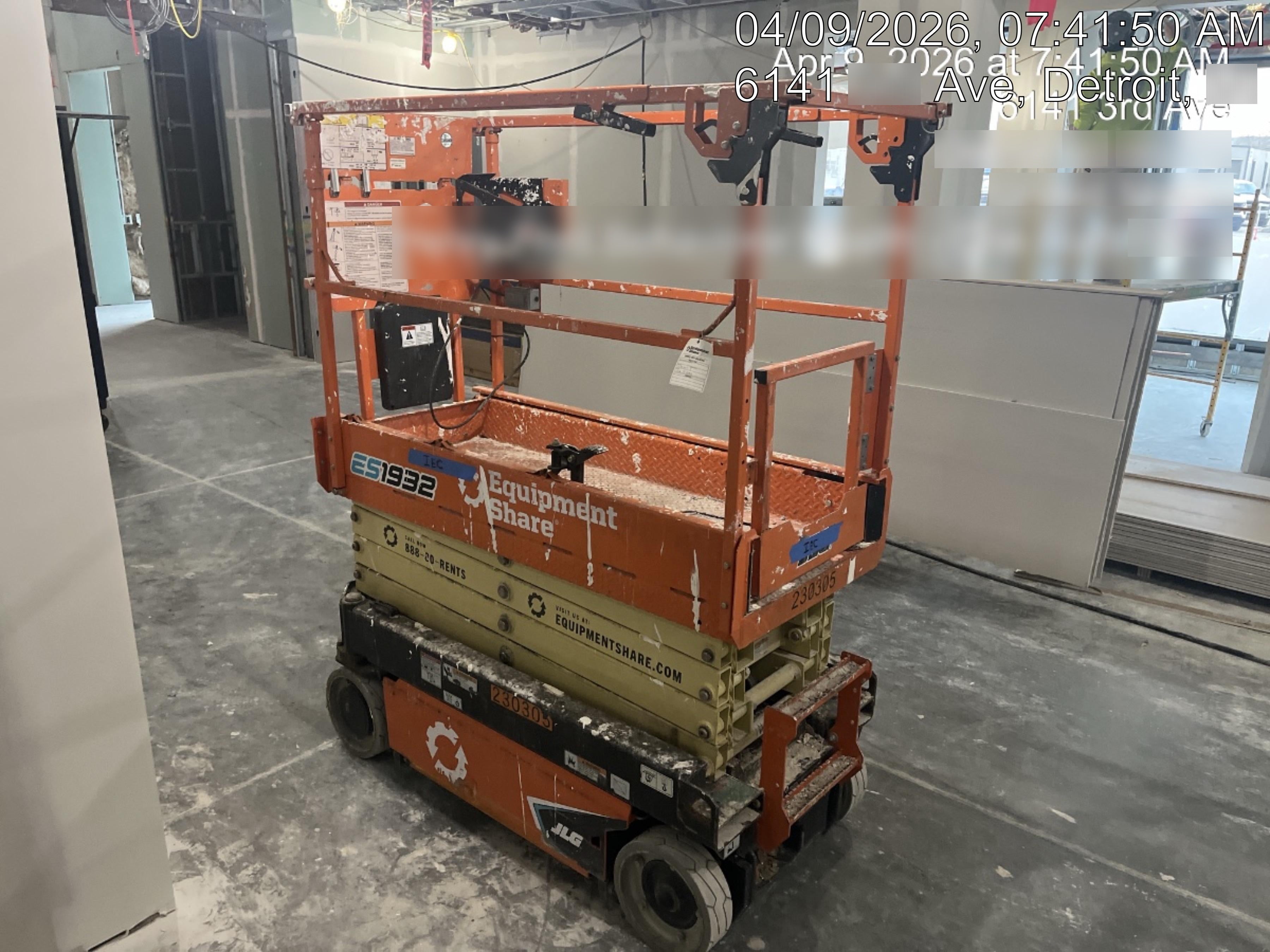 2022 JLG ES1932