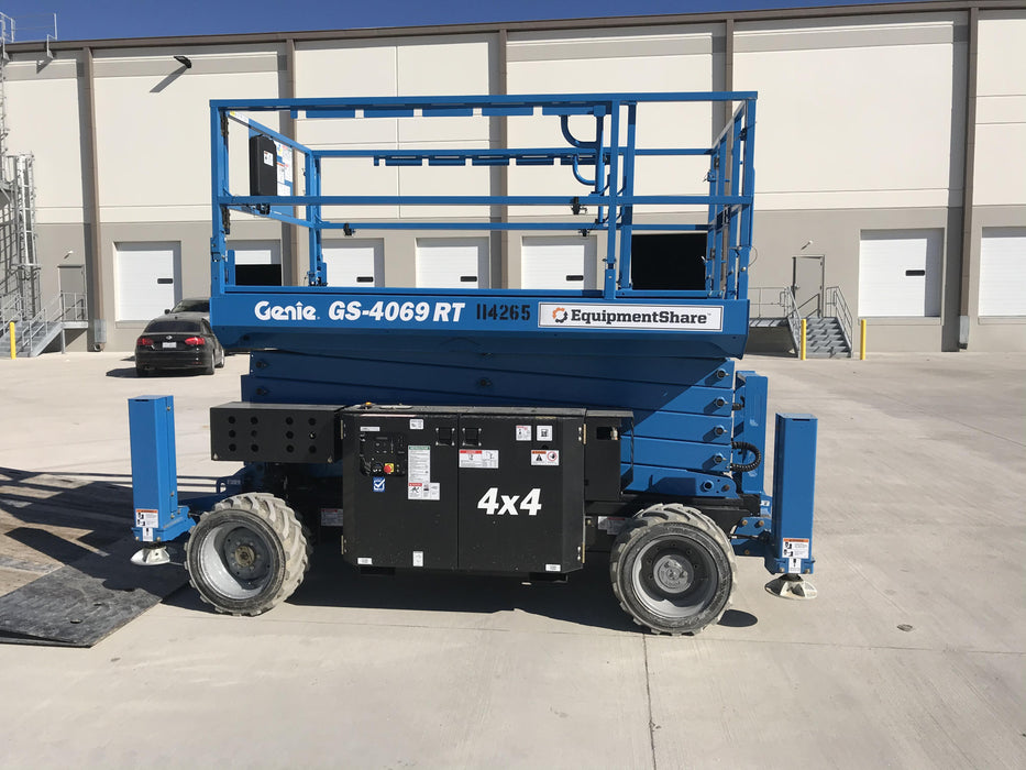 2020 GENIE GS-4069 RT