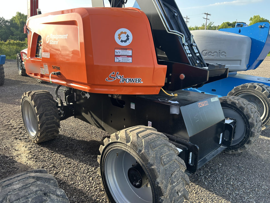 2025 JLG 660SJ
