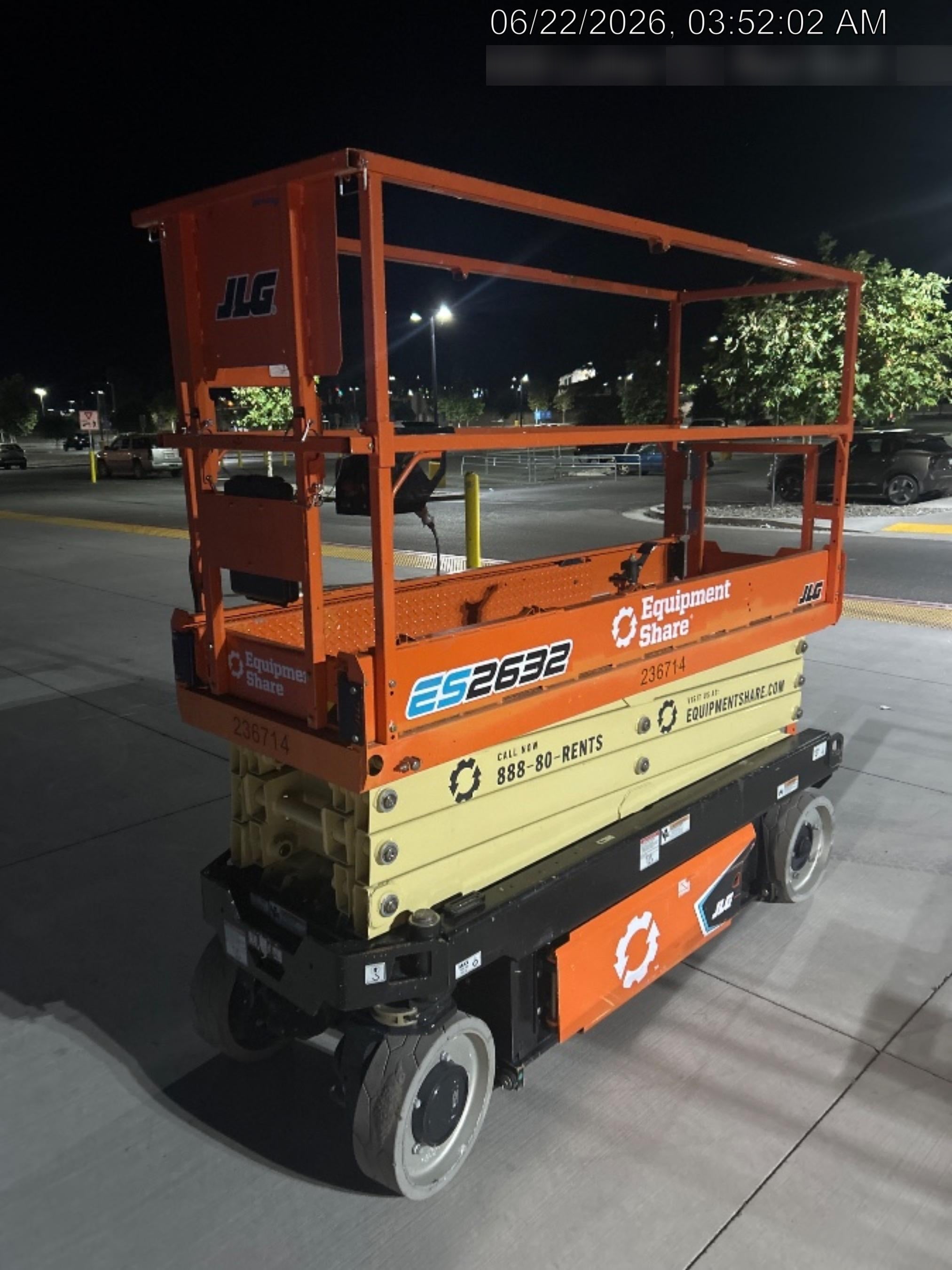 2022 JLG ES2632