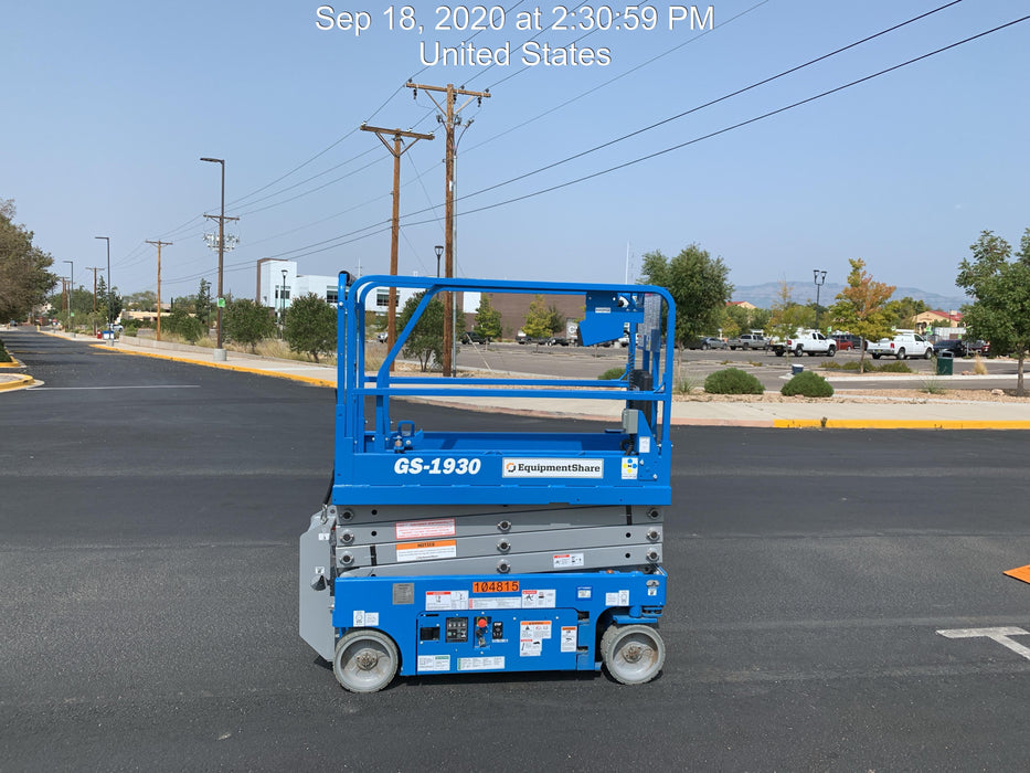 2020 Genie GS-1930 Fixed rails with chain entry gate - Pre A92.20