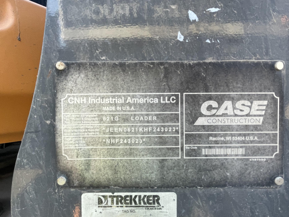 2018 Case 621G CLOSED CAB, 1 FUNCTION, JRB 416 STYLE HYD COUPLER