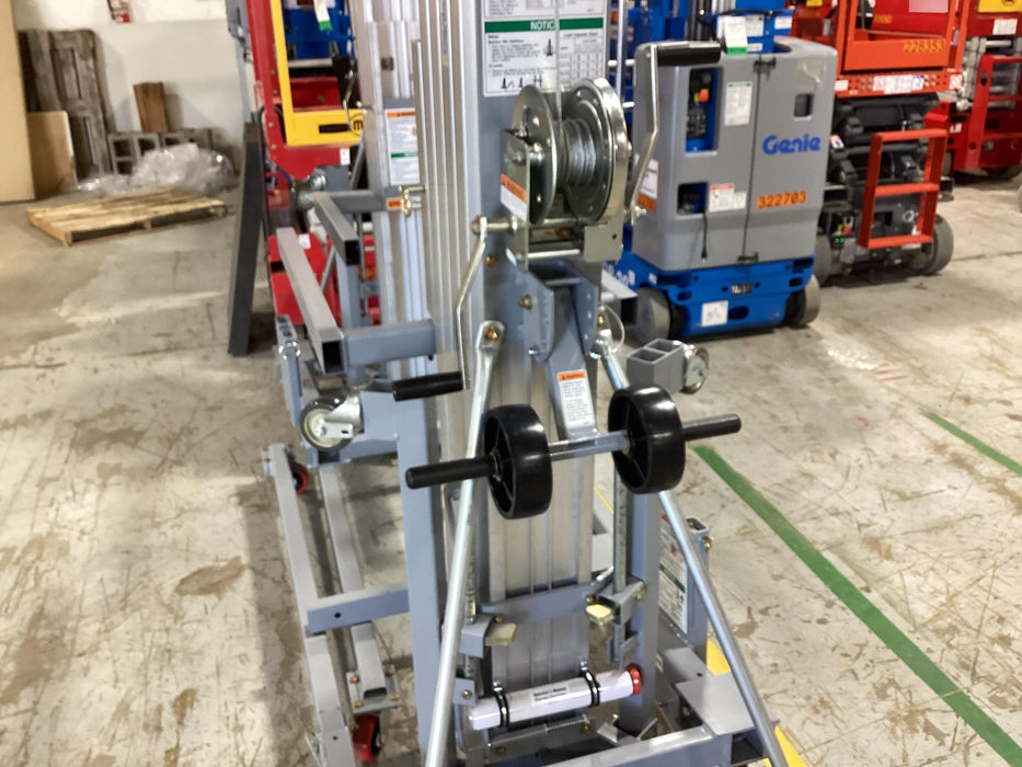 2023 GENIE SLC-24