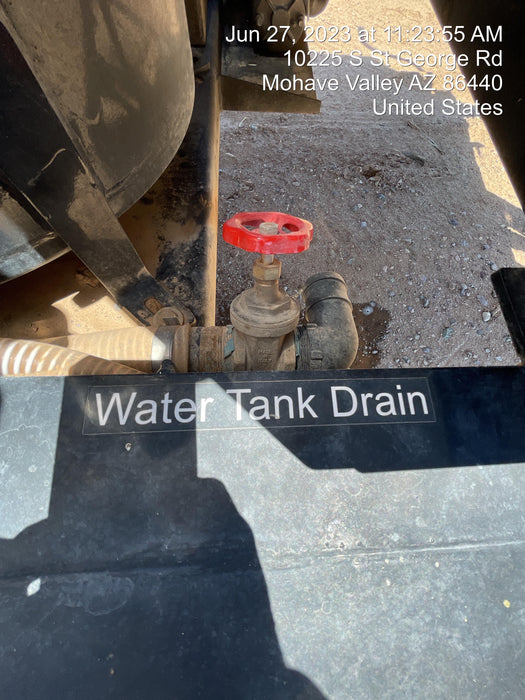 2023 Vac-Tron LP573XDT T4 Koehler Diesel Engine, 500 Gallon Debris Tank, x2 100 Gallon Water Tanks