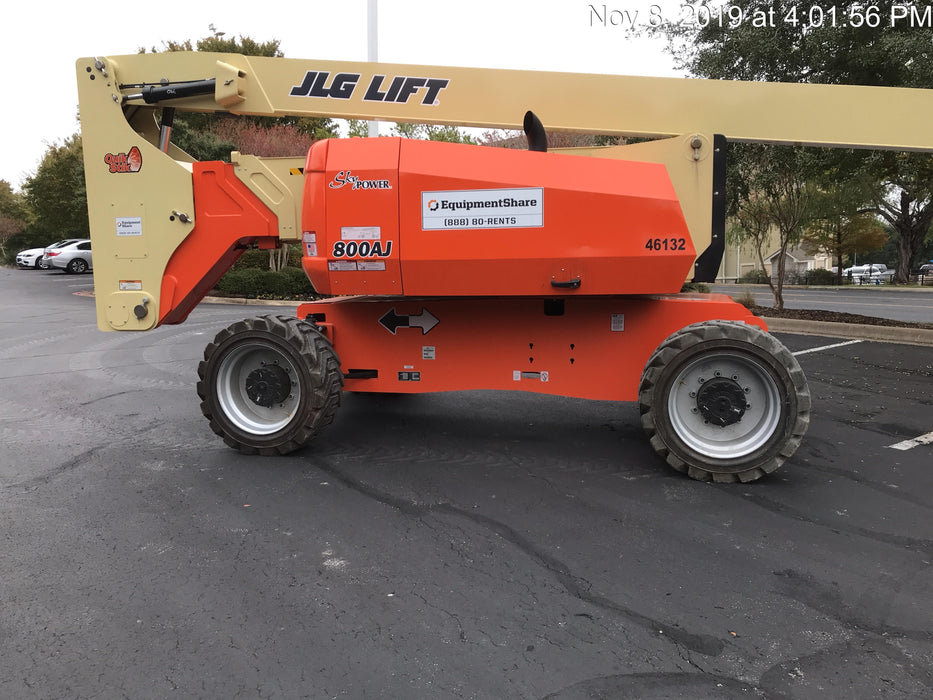 2019 JLG 800AJ