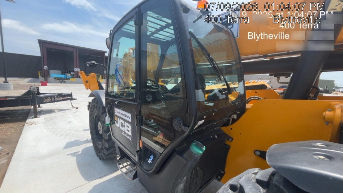 2022 JCB 512-56