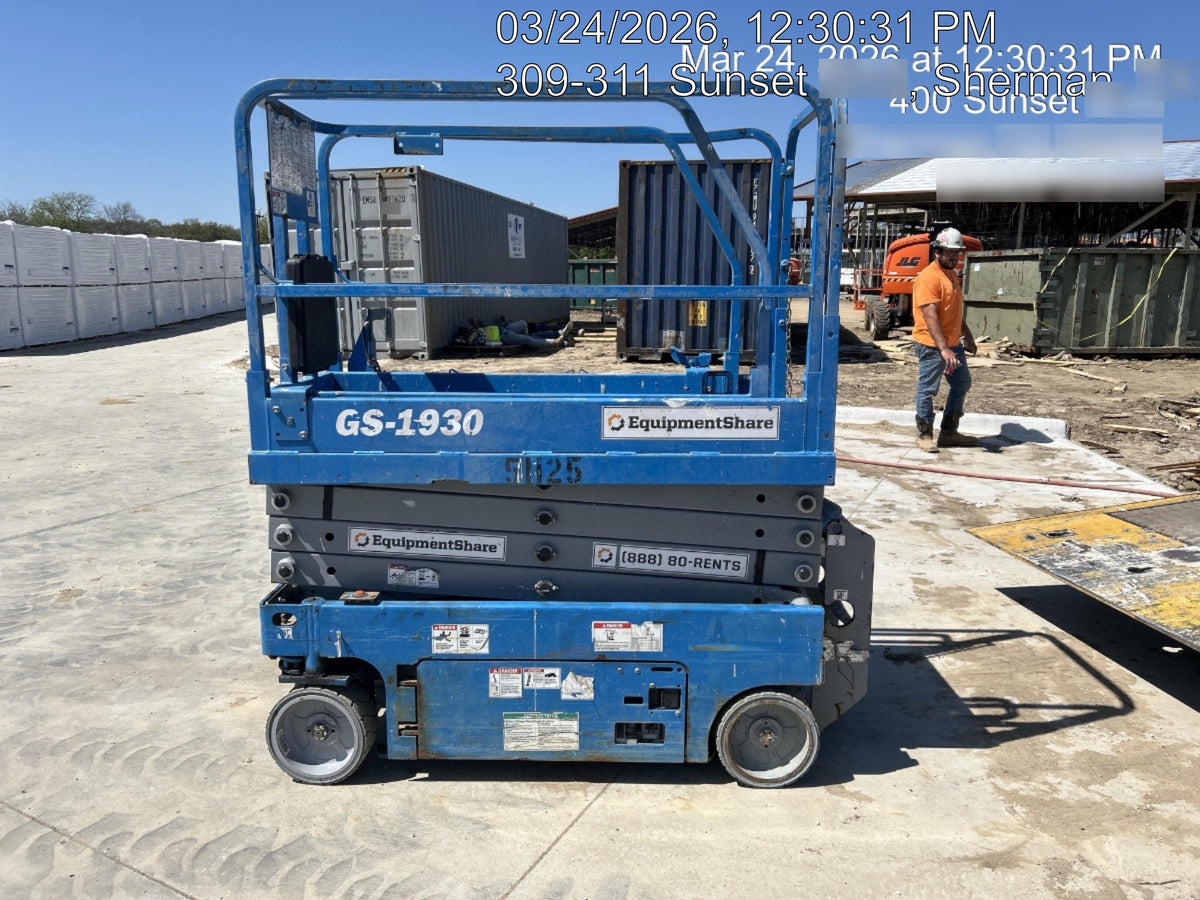 2019 Genie GS-1930 Fixed Rails with Chain Entry