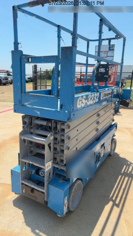 2023 GENIE GS-3232