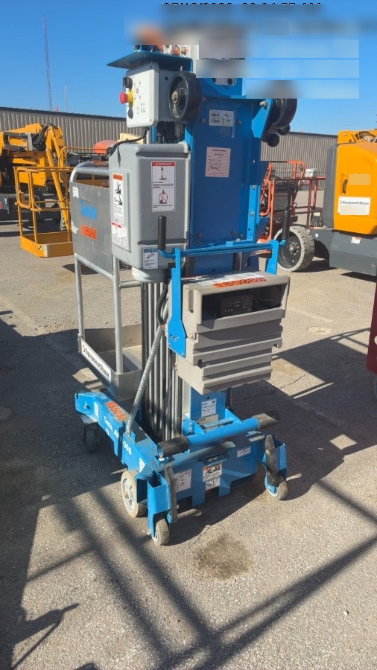 2021 GENIE AWP-30S DC