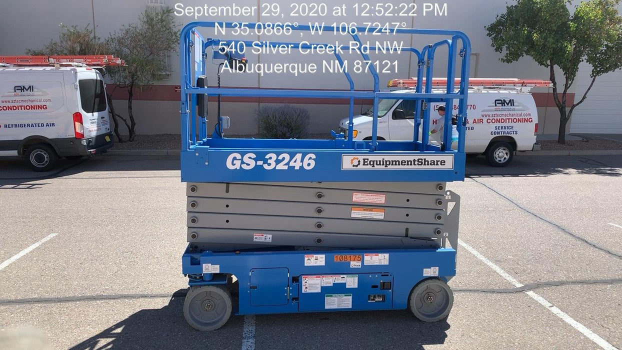 2020 Genie GS-3246 Standard, Folding full height swing gate