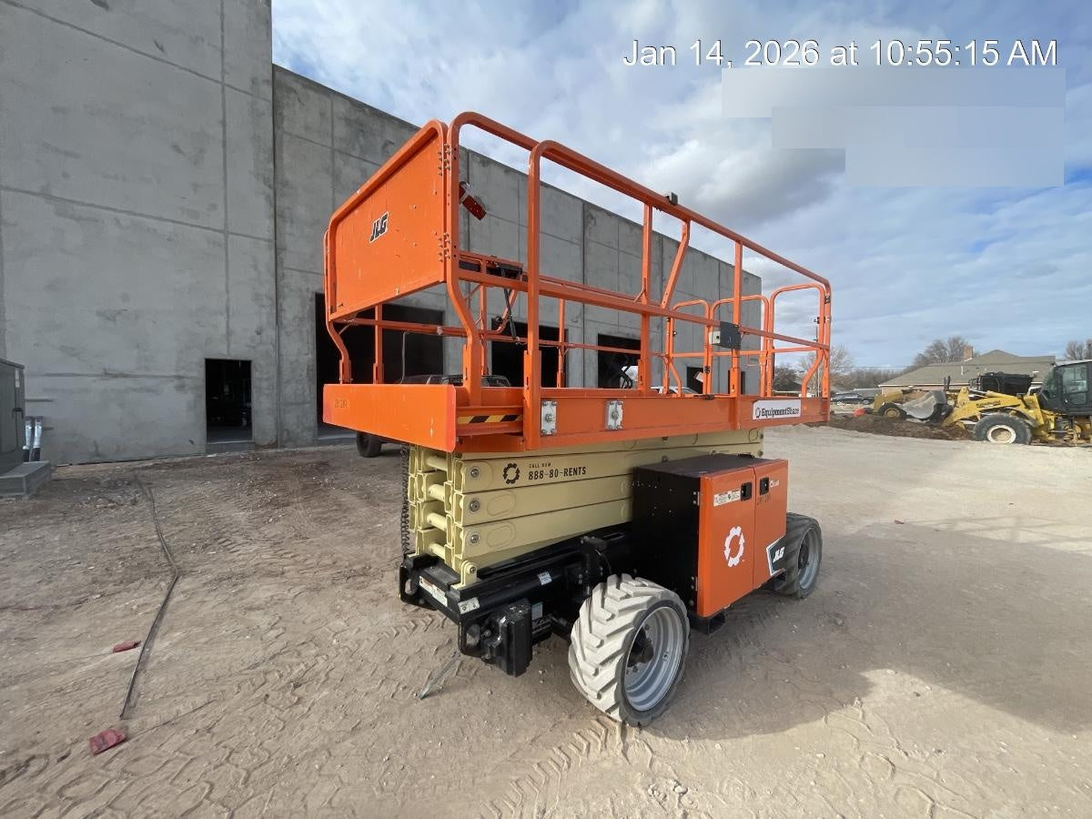 2022 JLG ERT4069