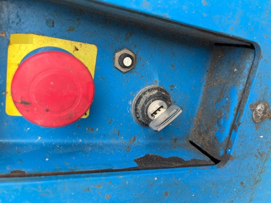 2017 Genie GS-1930 Genie GS-1930 Lift w/Fixed Rail and Chain Entry