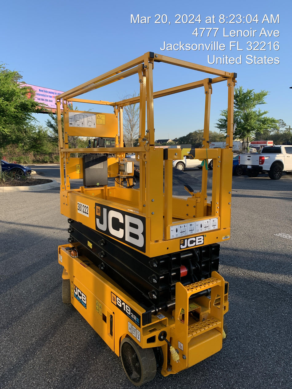 2024 JCB S1932E