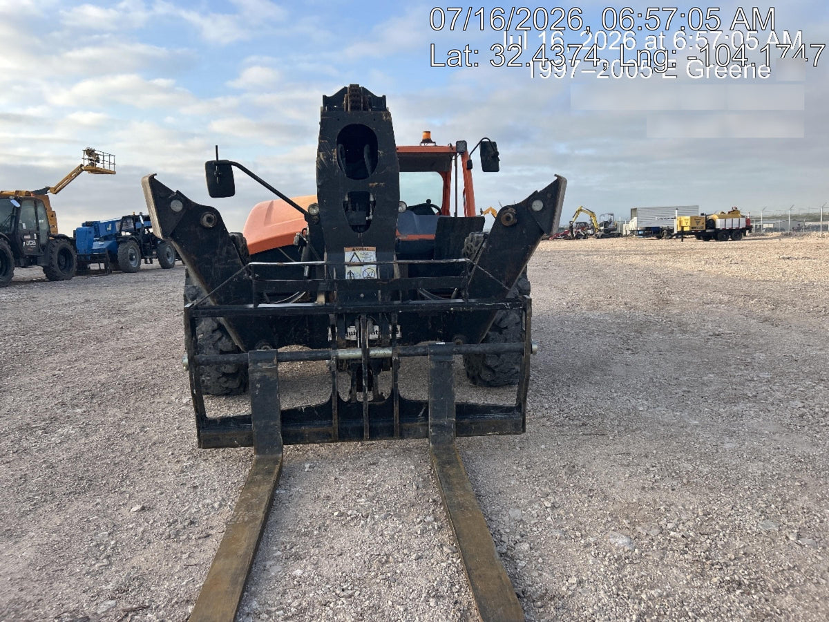 2019 JLG 1255