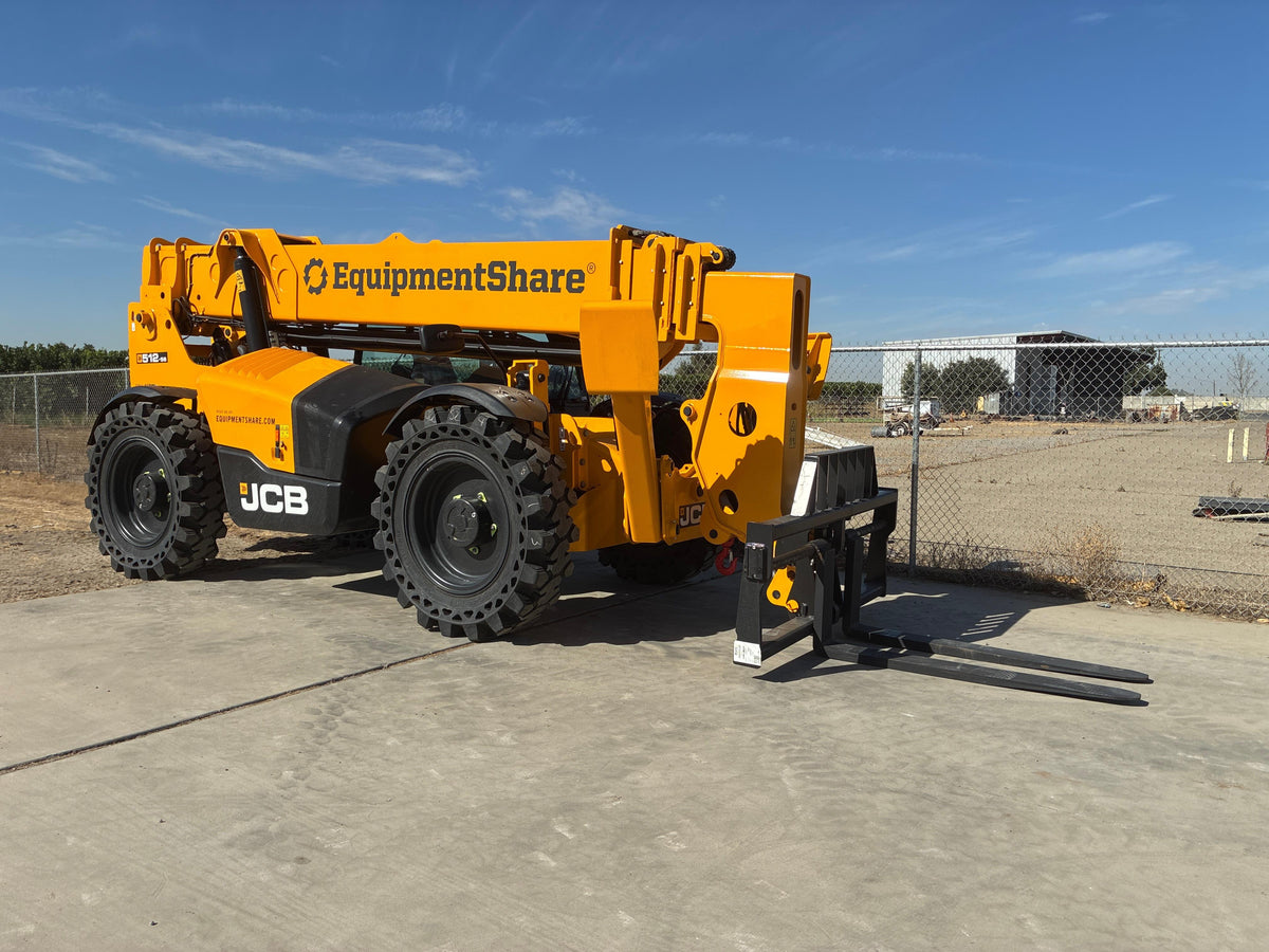 2026 JCB 512-56
