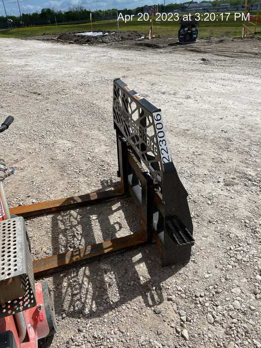 2022 PALADIN 48" Pallet Forks - Paladin