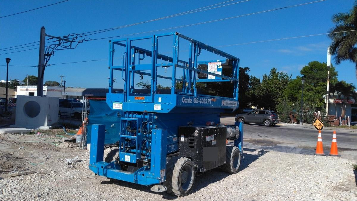 2020 GENIE GS-4069 RT