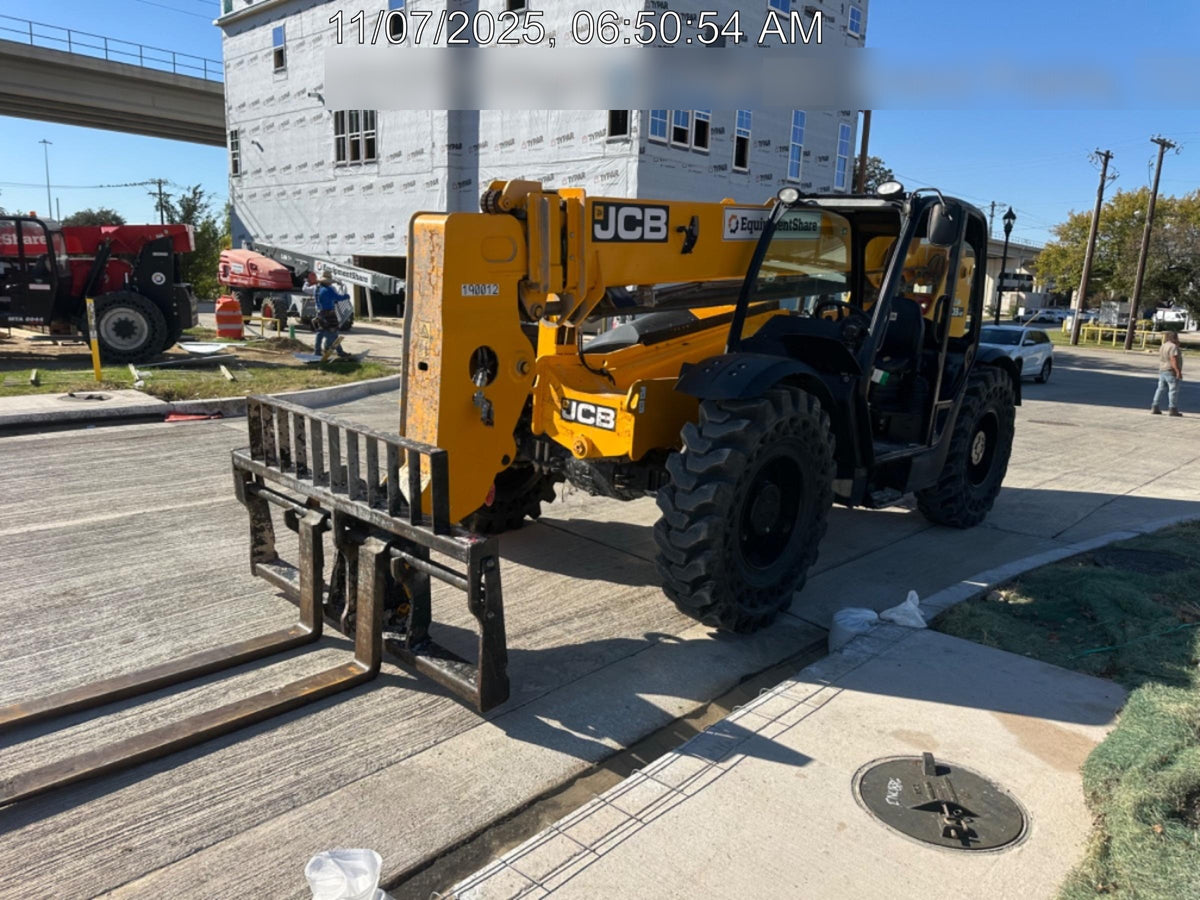 2021 JCB 509-42