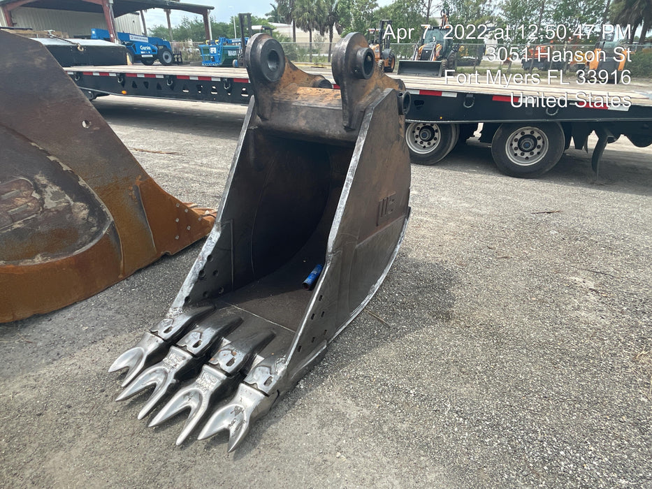 2014 WERK-BRAU 30" HD Bucket - Werk-Brau