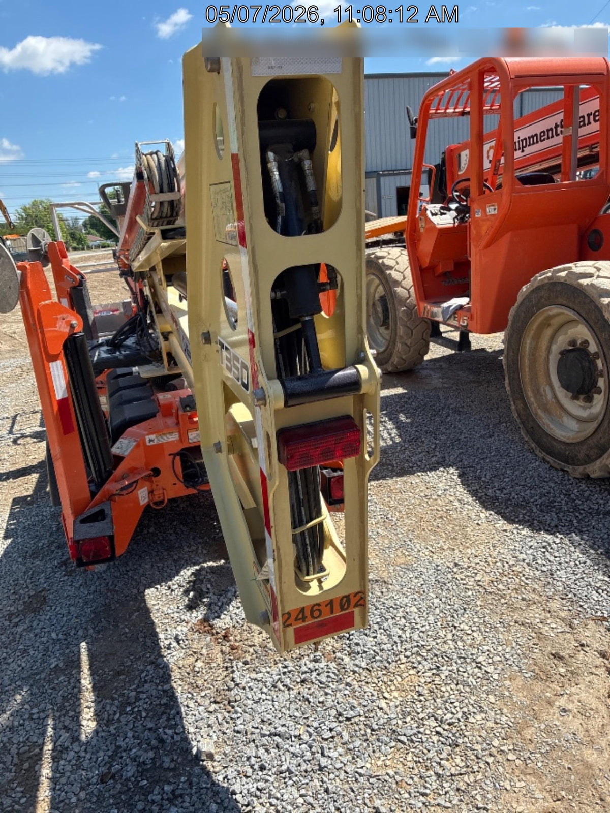 2022 JLG T350