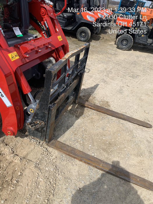2021 PALADIN 48" Pallet Forks - Paladin