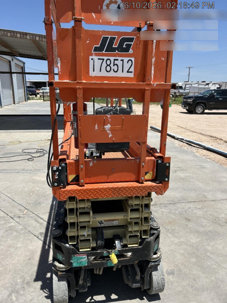 2021 JLG ES1932