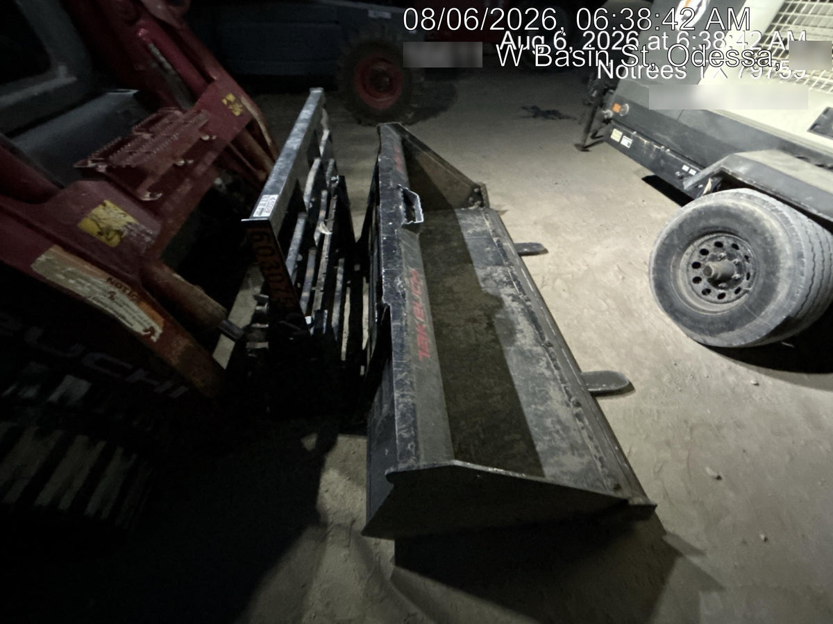2025 ARROW MATERIAL HANDLING 24" Pallet Fork Frame