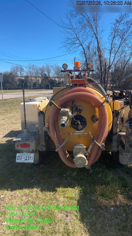 2021 VAC-TRON LP573XDT