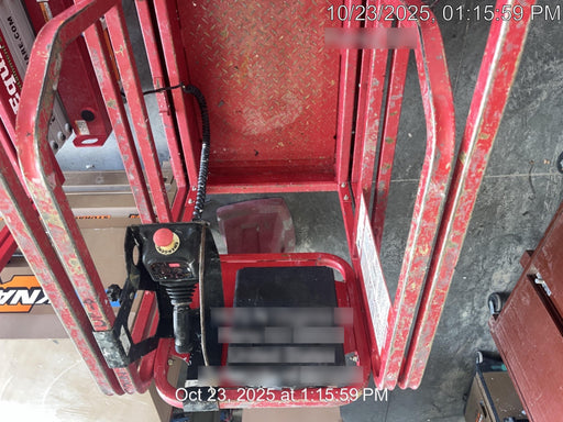 2020 MEC 1330SE Solid NM Tires, Steel Swing out Doors, LCS, Beacon, 900W Invertor