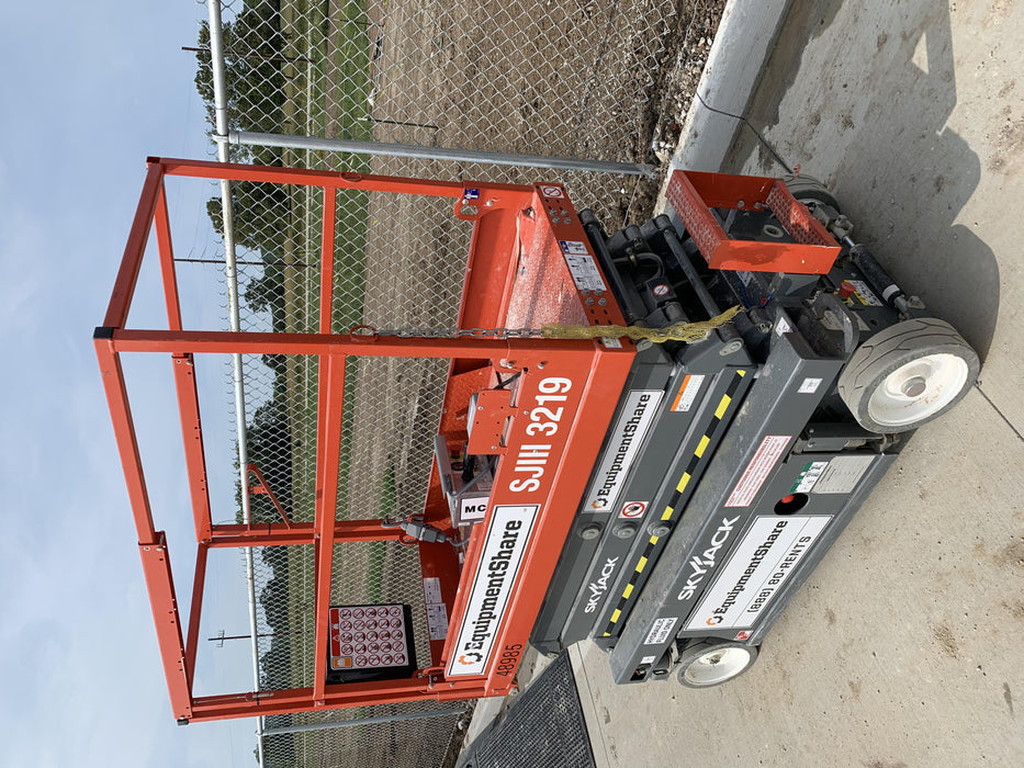 2019 Skyjack SJIII-3219 Standard Options, Trojan Batteries