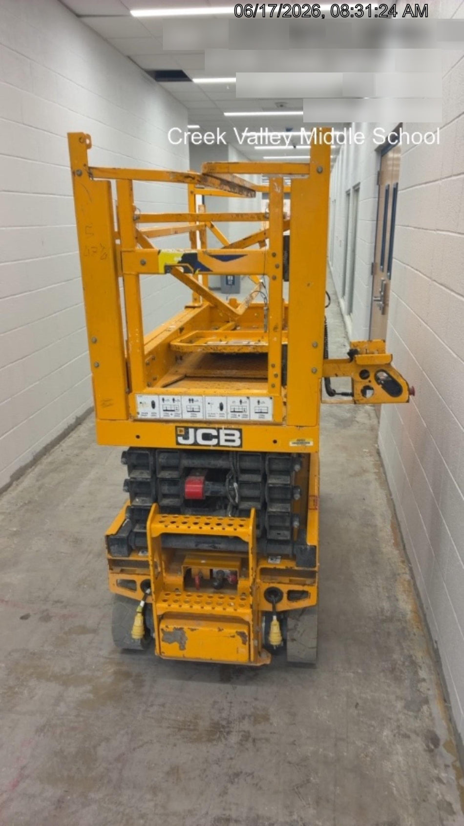 2023 JCB S1930E