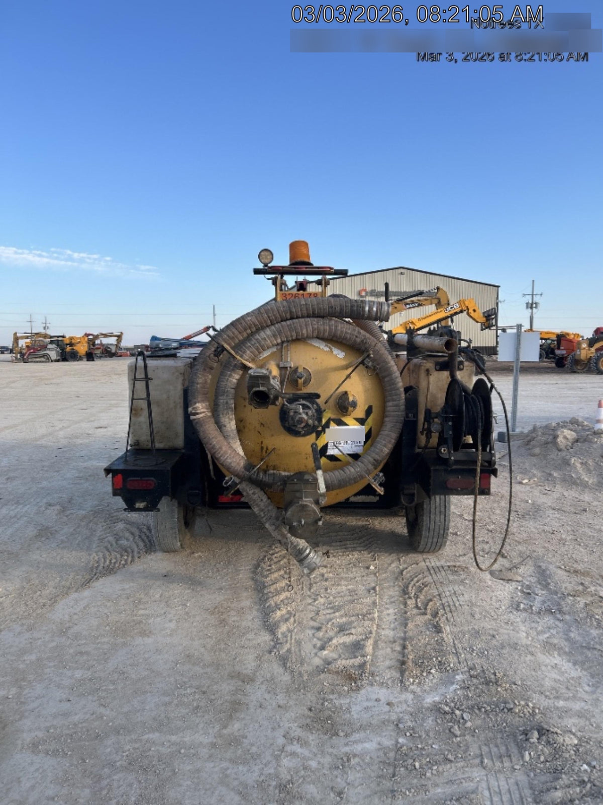 2023 Vac-Tron LP573XDT T4 Koehler Diesel Engine, 500 Gallon Debris Tank, x2 100 Gallon Water Tanks