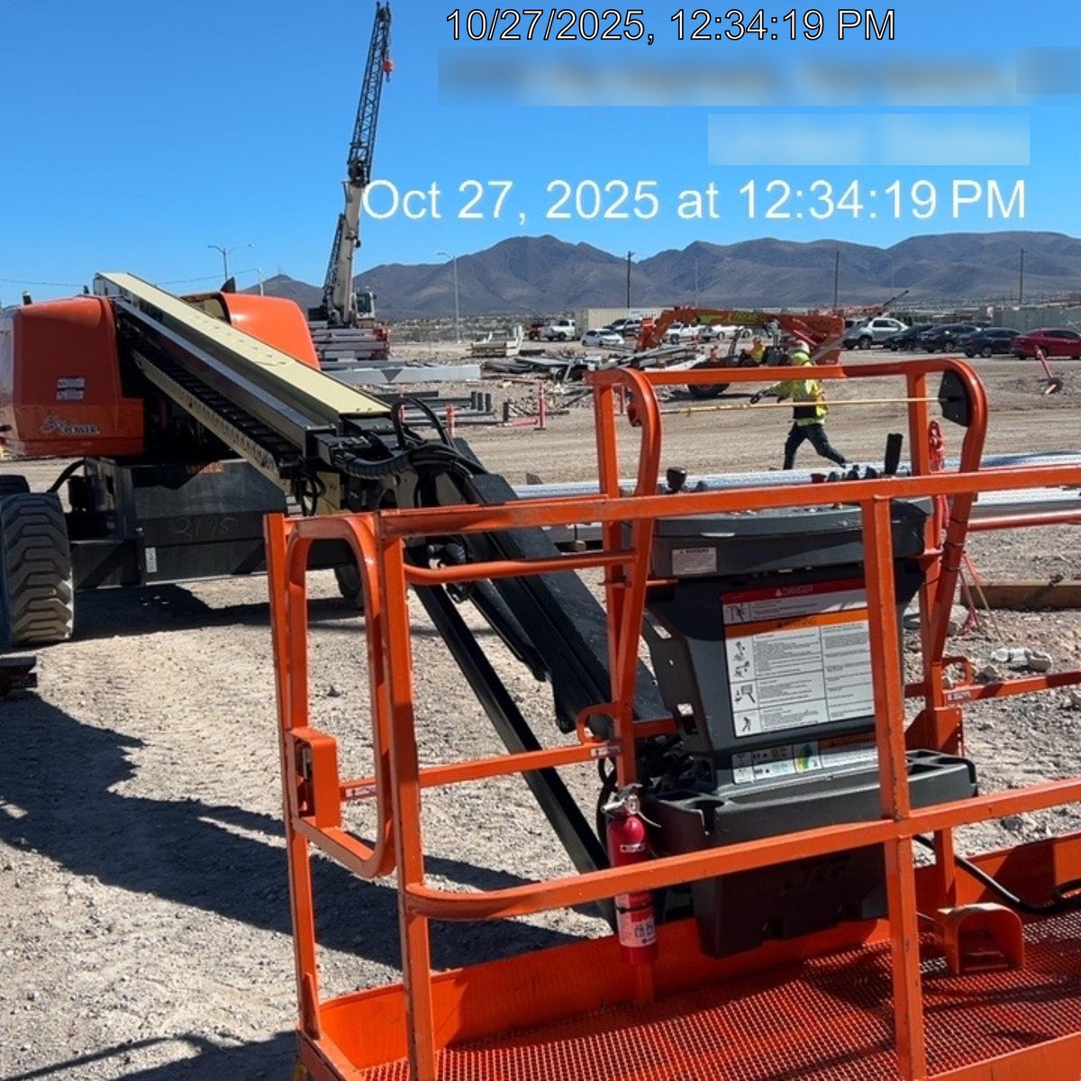 2025 JLG 660SJ
