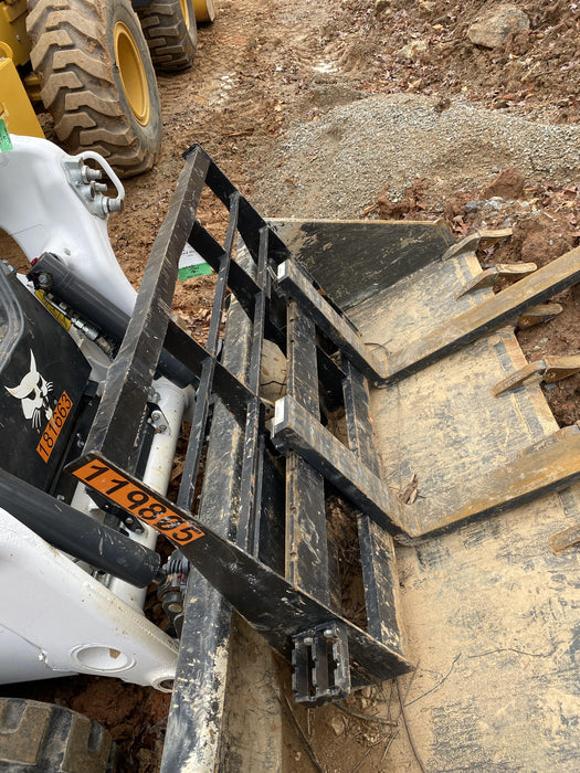 2020 PALADIN 48" Pallet Forks - Paladin