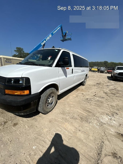 2023 CHEVROLET Express Van - Rental