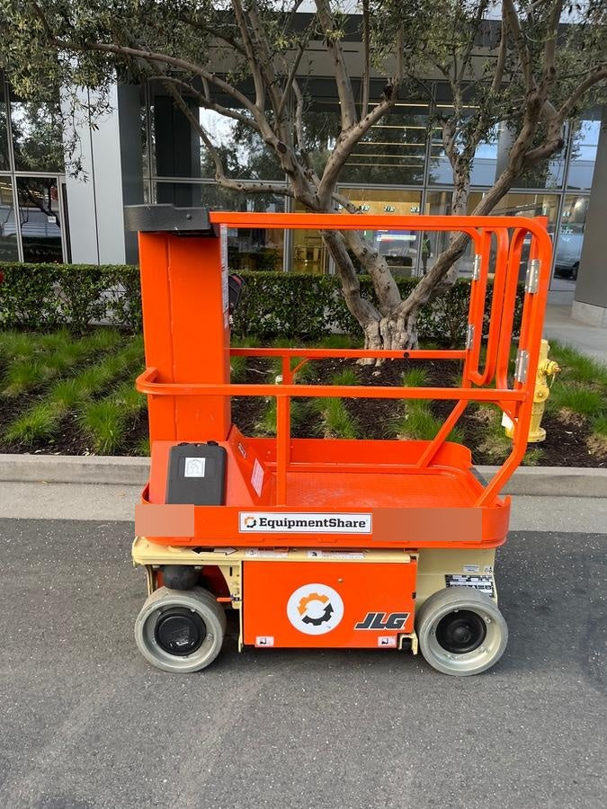 2024 JLG 1230ES