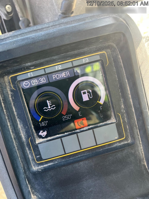 Wacker Neuson ET90 Enclosed Cab, Hybrid Tracks, Long Dipperstick, Bucket