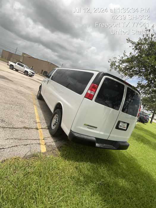 2023 CHEVROLET Express Van - Rental