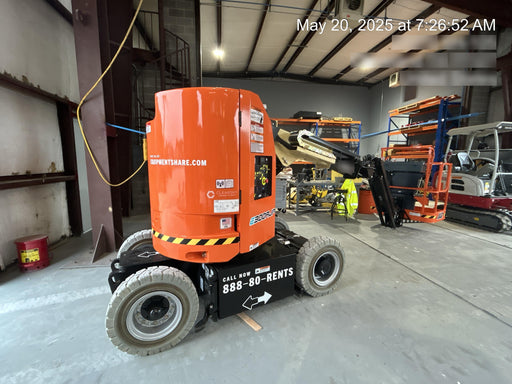 2025 JLG E300AJP