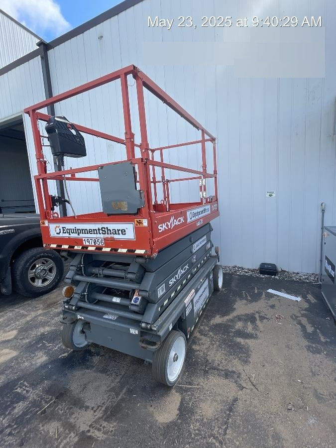 2021 SKYJACK SJ4732