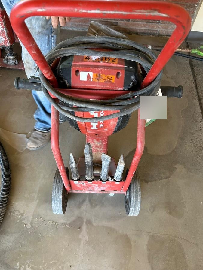 2019 HILTI TE 3000-AVR