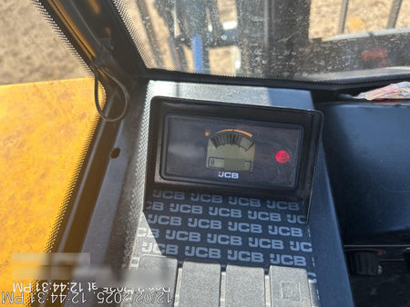 2025 JCB 930-4