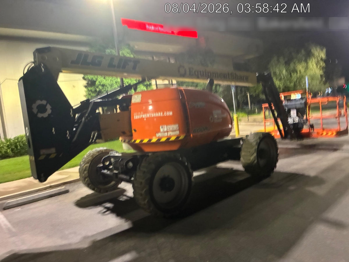 2025 JLG 600AJ