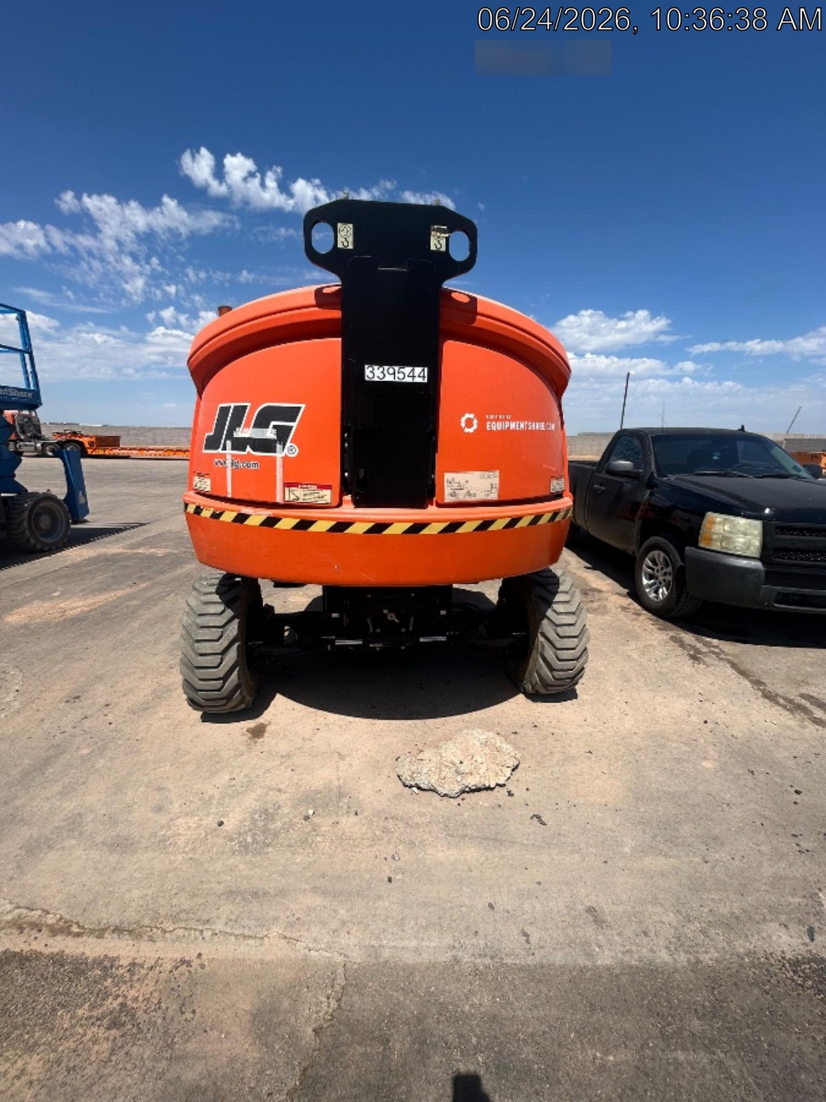 2023 JLG 460SJ