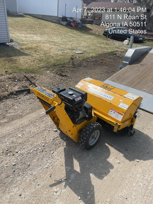 2004 M-B COMPANIES 36" Walk Behind Power Broom