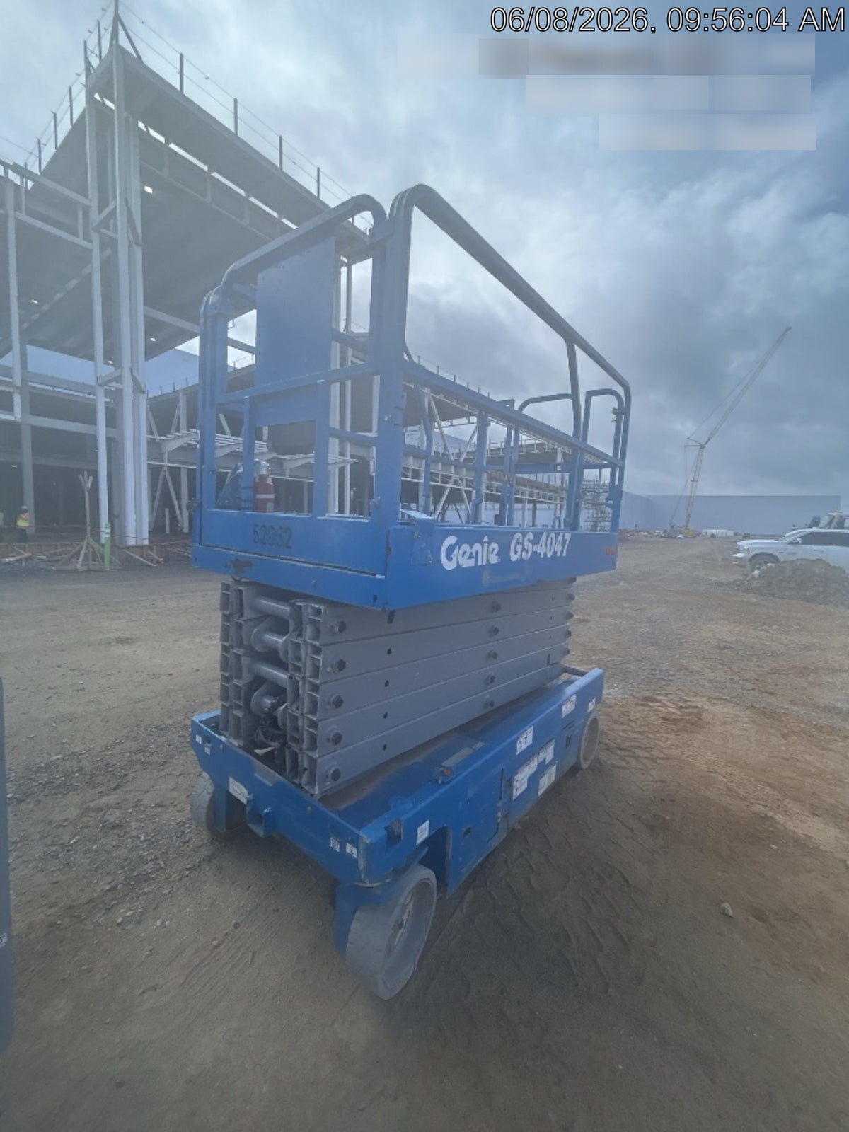 2019 Genie GS-4047 Folding rails with half height swing gate