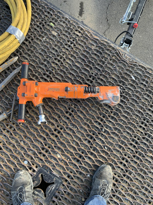 2021 MICHIGAN PNEUMATIC MP-TPB60-114