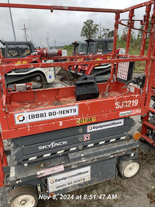 2021 SKYJACK SJ3219