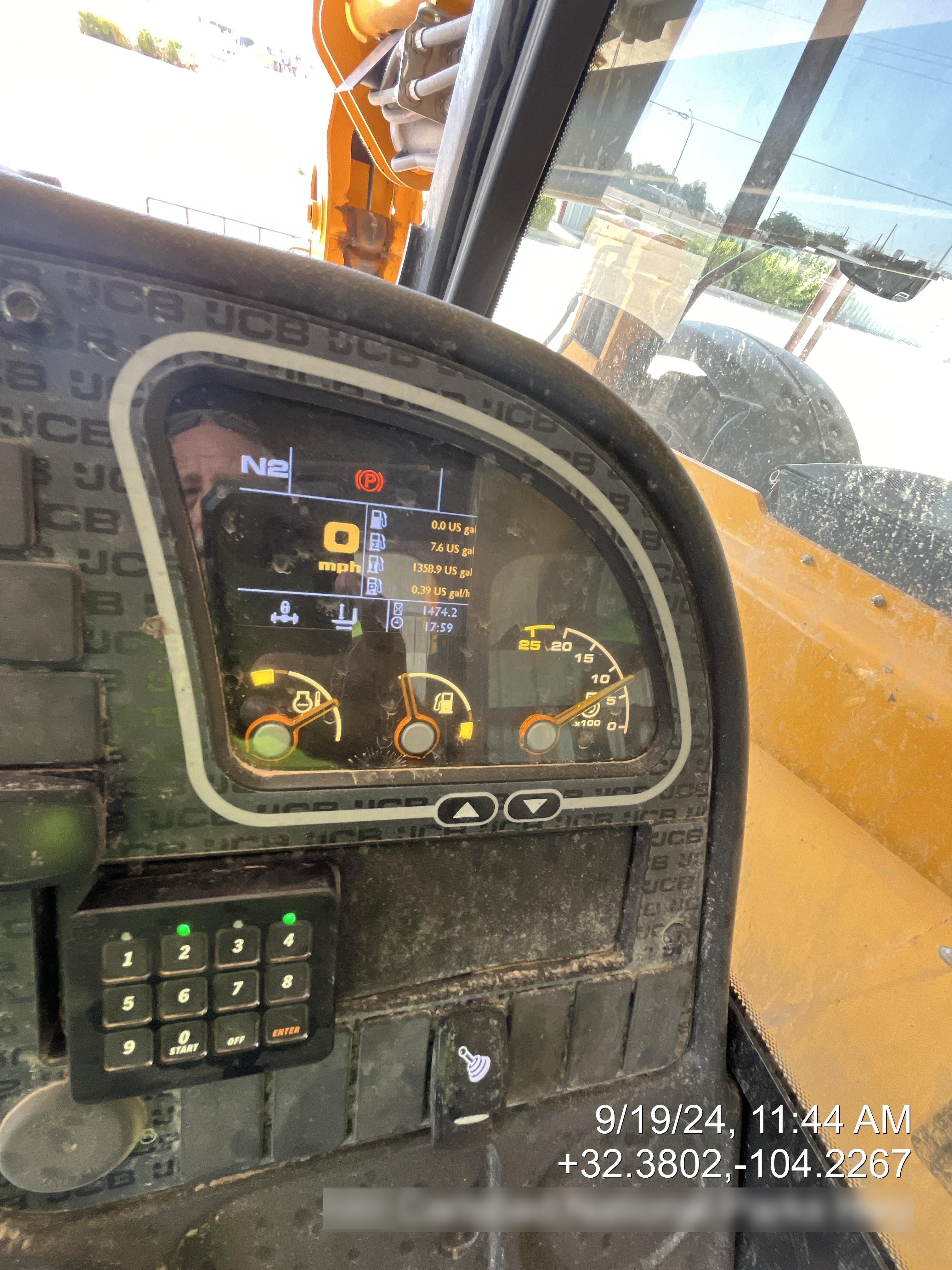 2022 JCB 509-42